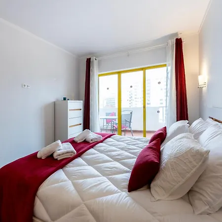 T1 Da Rocha Cp1- 400m Da アパート